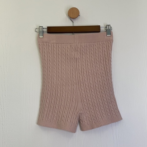 Chelsea & Violet - NWT Creme Soft Pink Knit Shorts Size Small - Picture 4 of 8